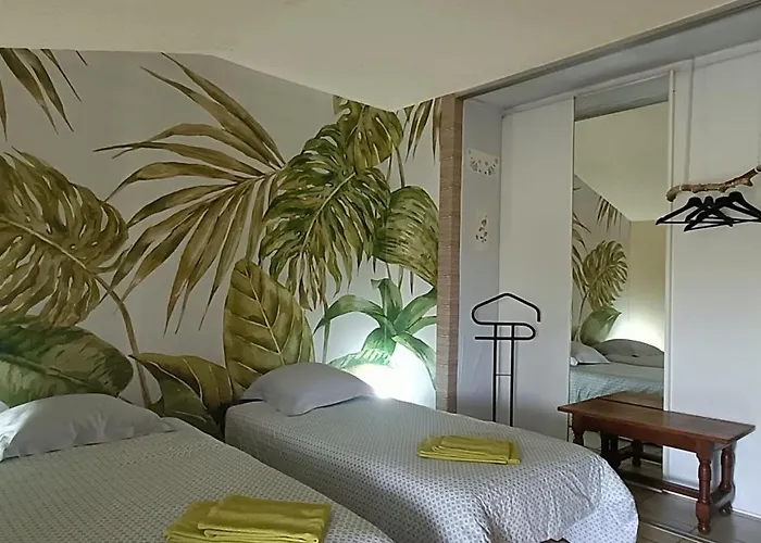 아파트 Le Moulin Des Moines *